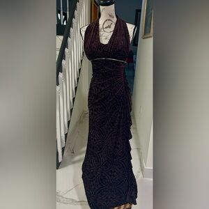 Betsy & Adam Dark Plum Velvet Halter Maxi Dress Stretch Size 6P